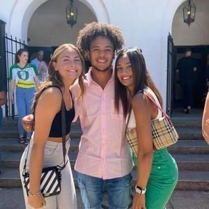 Meet your Posher, Renee